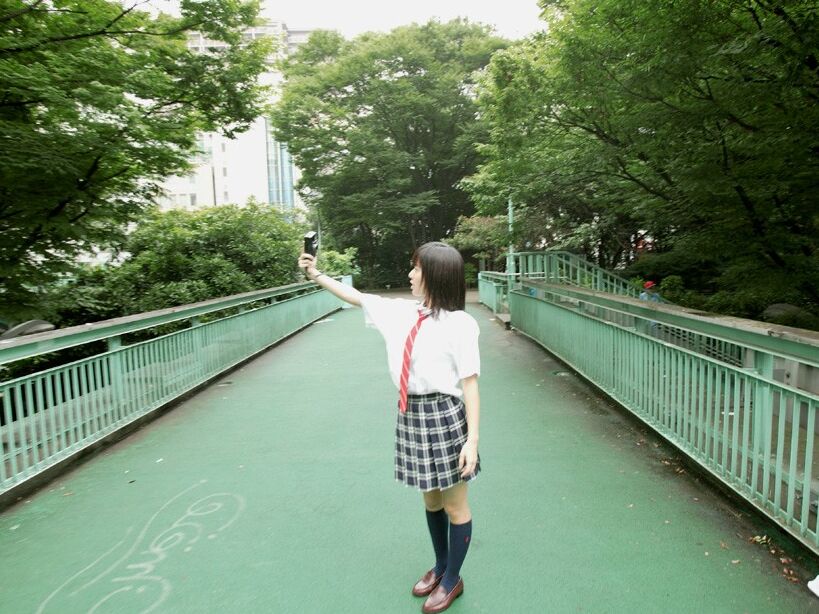 Aoi Sola takes off her school uniform 15 of 40 pics