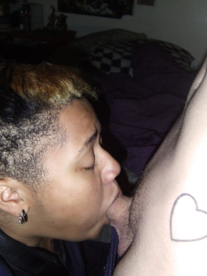 Exposed Black BBW Deepthroat Slut (Oregon) 11 of 228 pics