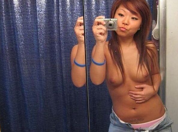 Asian girl sent selfies 3 of 6 pics