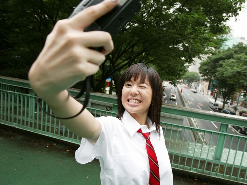 Aoi Sola takes off her school uniform 16 of 40 pics