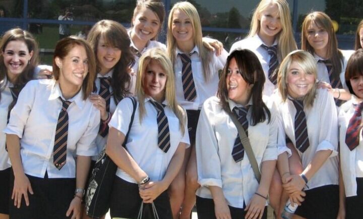 Schoolgirls 7 of 199 pics