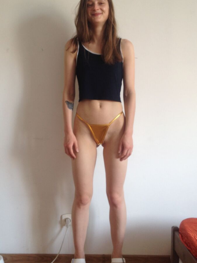 Skinny girl undressing 2 of 20 pics