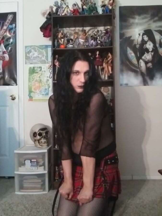 Goth schoolgirl no makeup (with cum on feet in leggings gifs) 6 of 30 pics