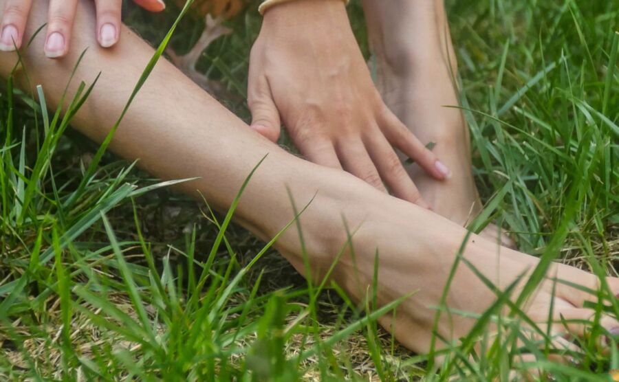 sexy ig model angelic feet in nature 8 of 96 pics