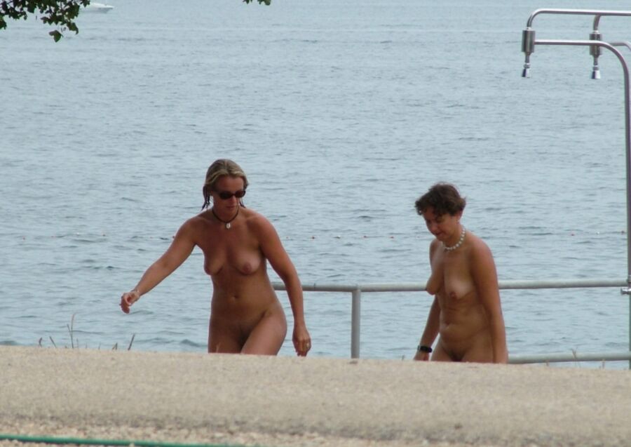 Nudist Beach Showers 22 of 52 pics