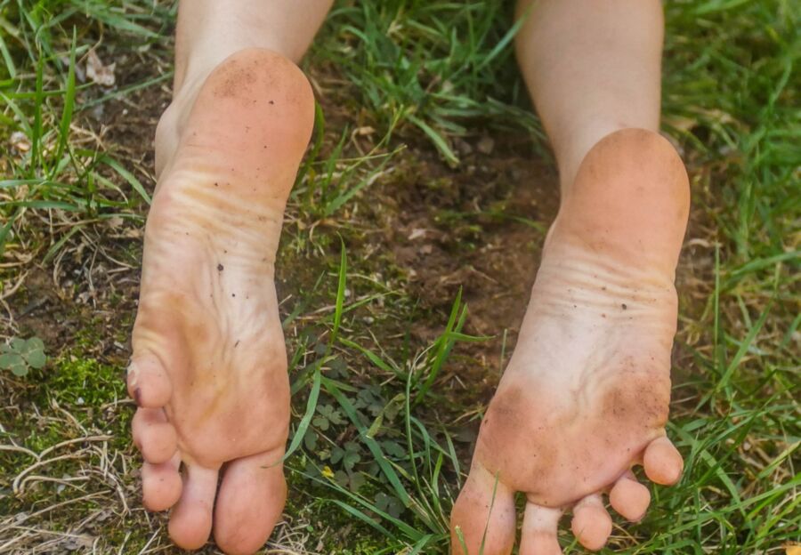 sexy ig model angelic feet in nature 14 of 96 pics