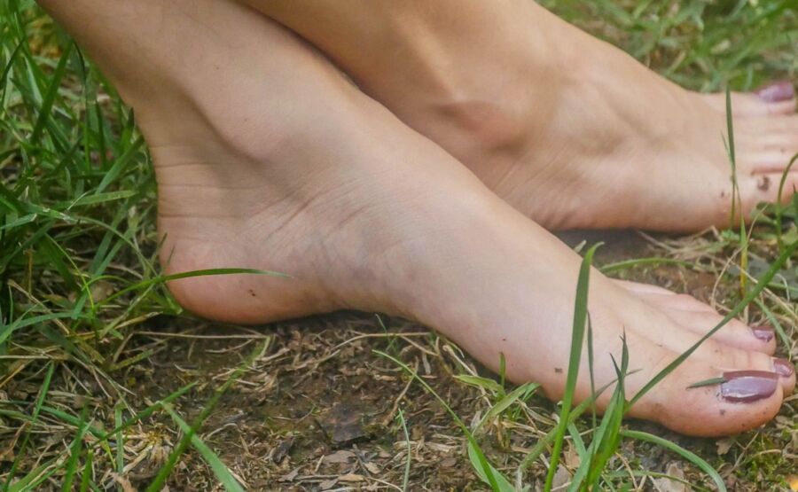 sexy ig model angelic feet in nature 2 of 96 pics