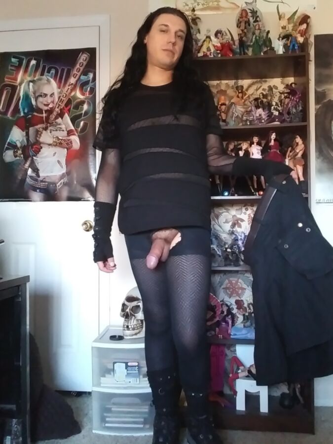 Naughty Goth Boy (With gifs) 21 of 44 pics