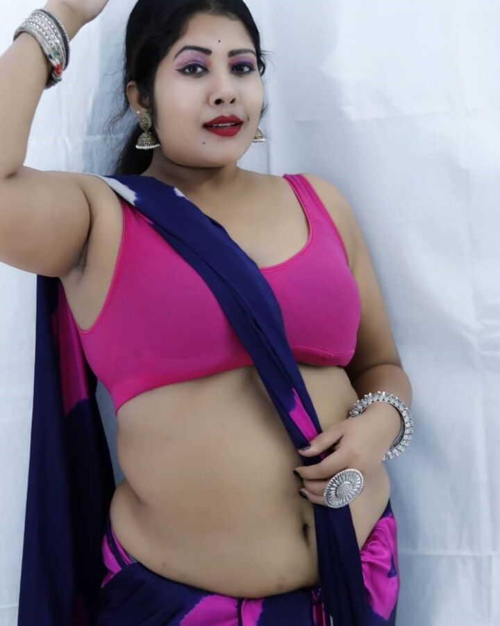 chubby desi indian aunty exposed  2 of 3 pics