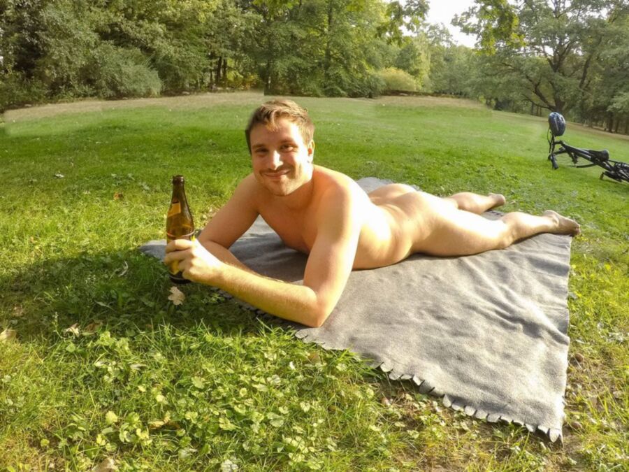 Nude Fkklad enjoys life Naked! 9 of 13 pics