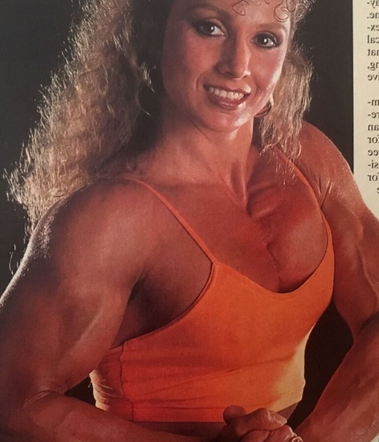 Debbie Mcknight! Big Hair And Bigger Tanned Muscles! 13 of 20 pics