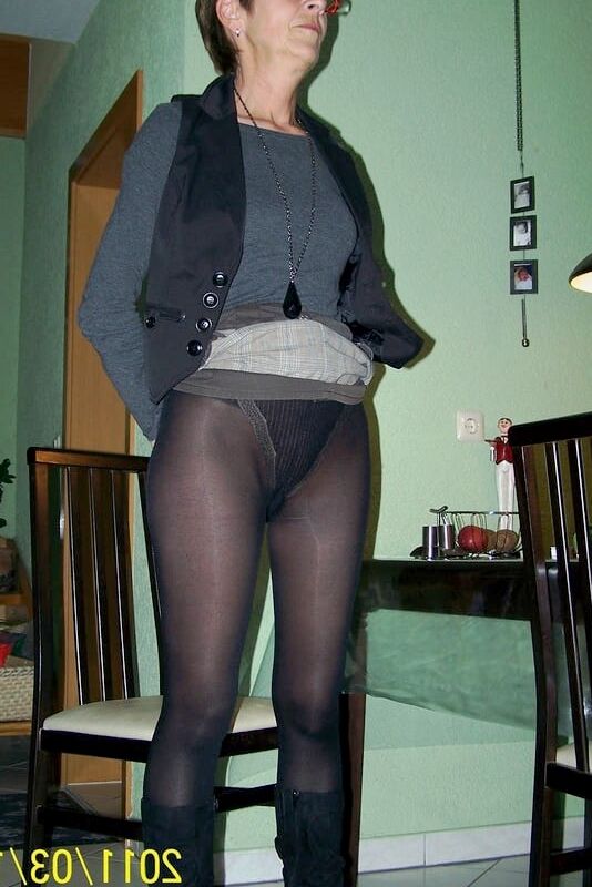 Slim mature, maybe French, MILF teases in pantyhose 8 of 37 pics