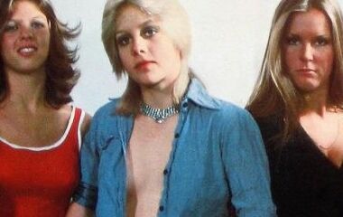 Cherie Currie 13 of 14 pics