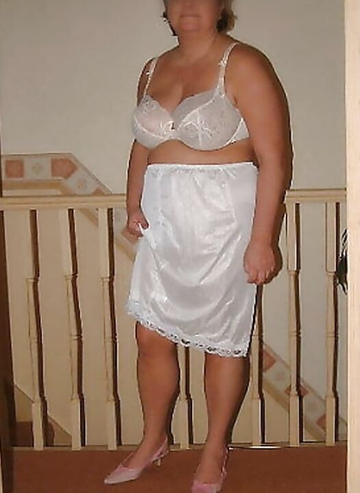 Girdles, bras, panties for grannies, matures, bbw 9 of 332 pics