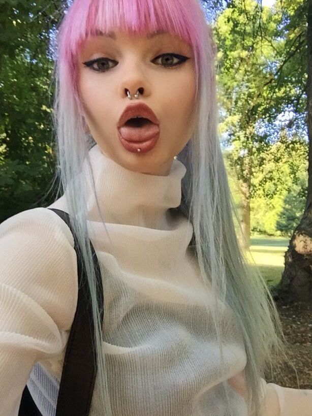 Skinny Olivia, Instagram Star, @lol.ivi 19 of 101 pics
