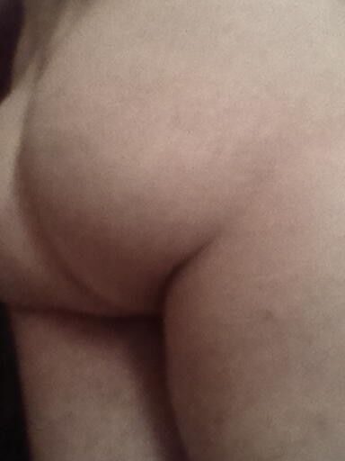 My nude ass 1 of 13 pics