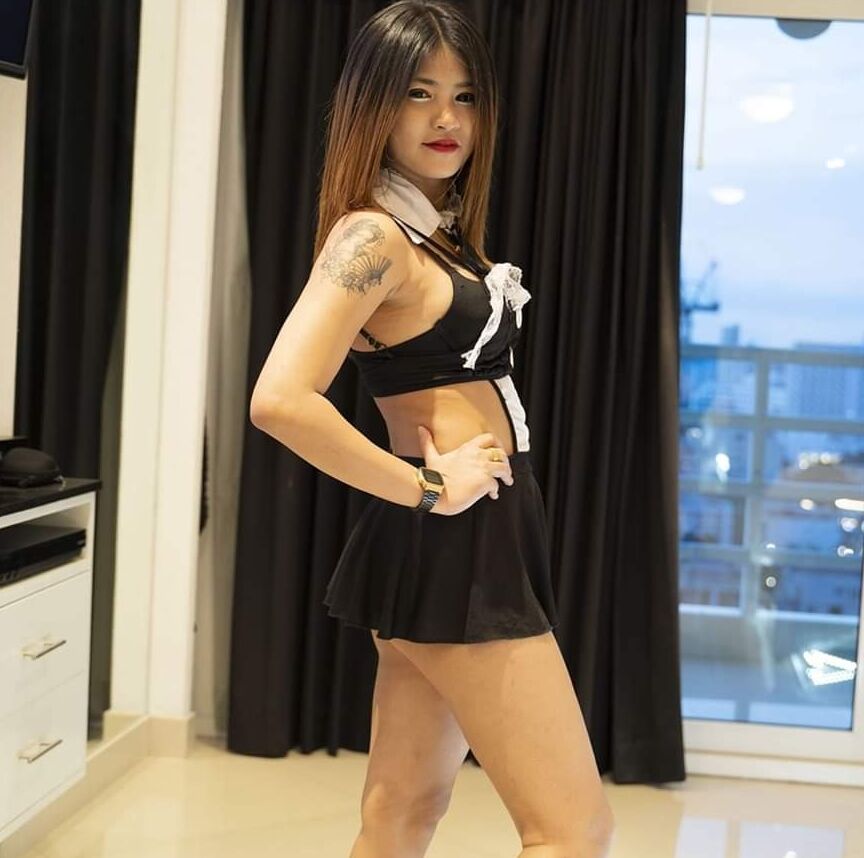 Thai Bargirl Chompu Pattaya 5 of 46 pics