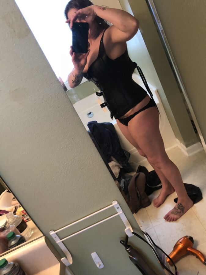 Selfies For Fucking 16 of 43 pics