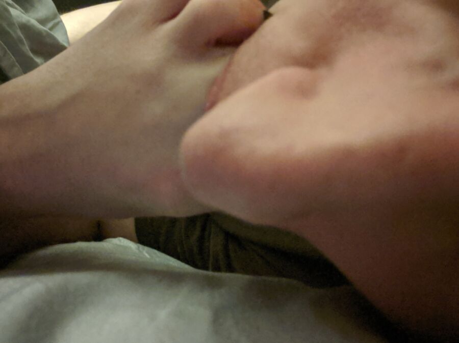 Amateur foot worship 10 of 18 pics