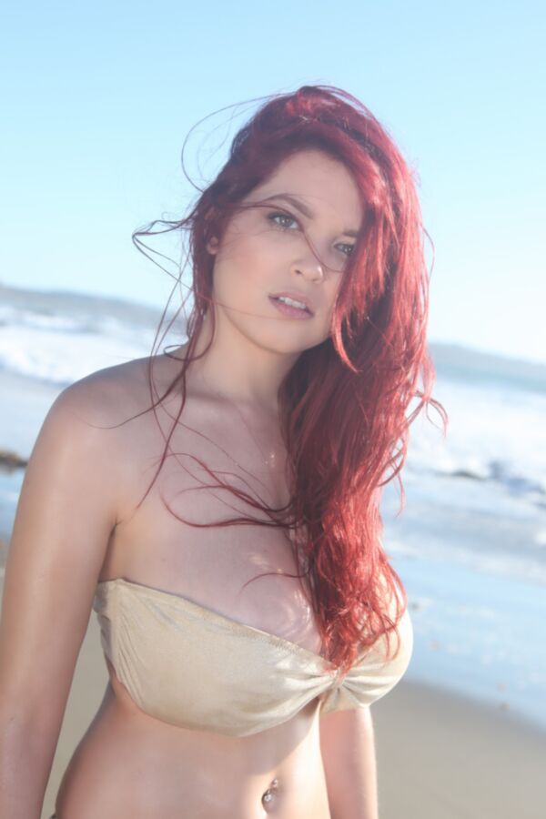 Tessa Fowler - Shoreline Bikini 7 of 87 pics