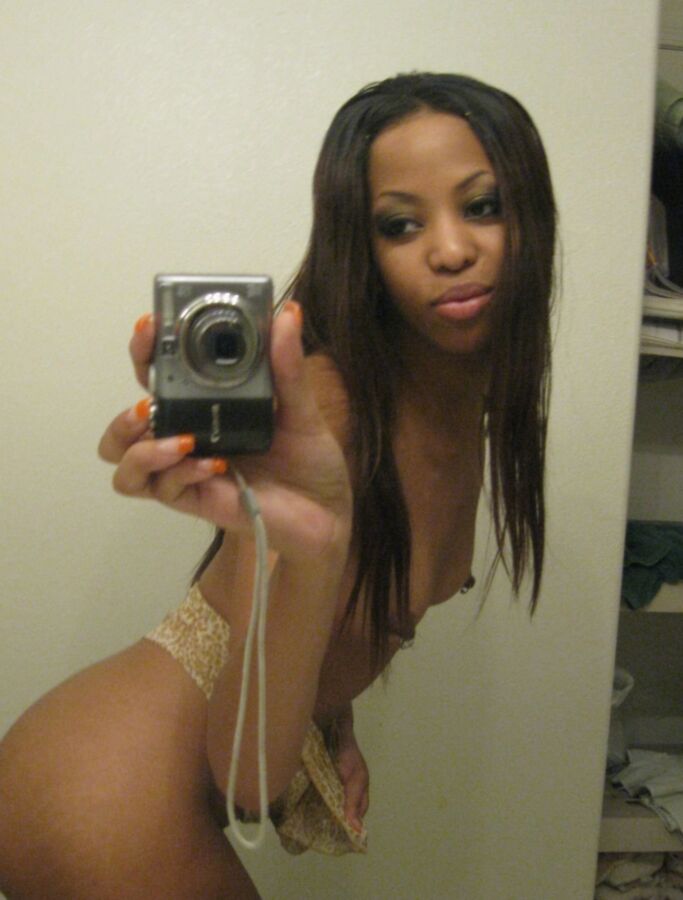 Amazing Skinny Ebony Slut Doing Selfies 8 of 40 pics