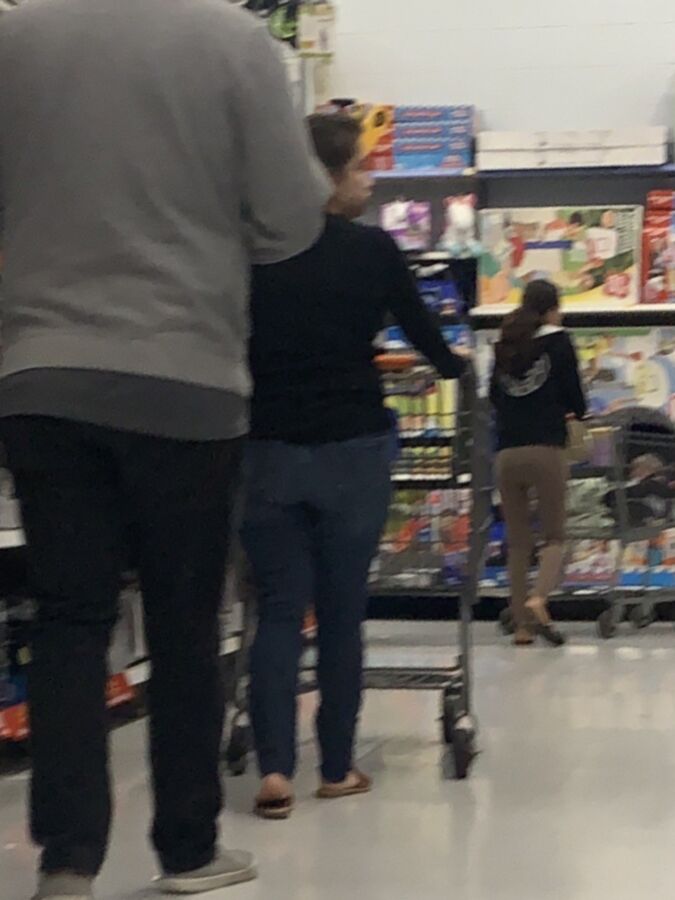 Walmart whore 17 of 29 pics