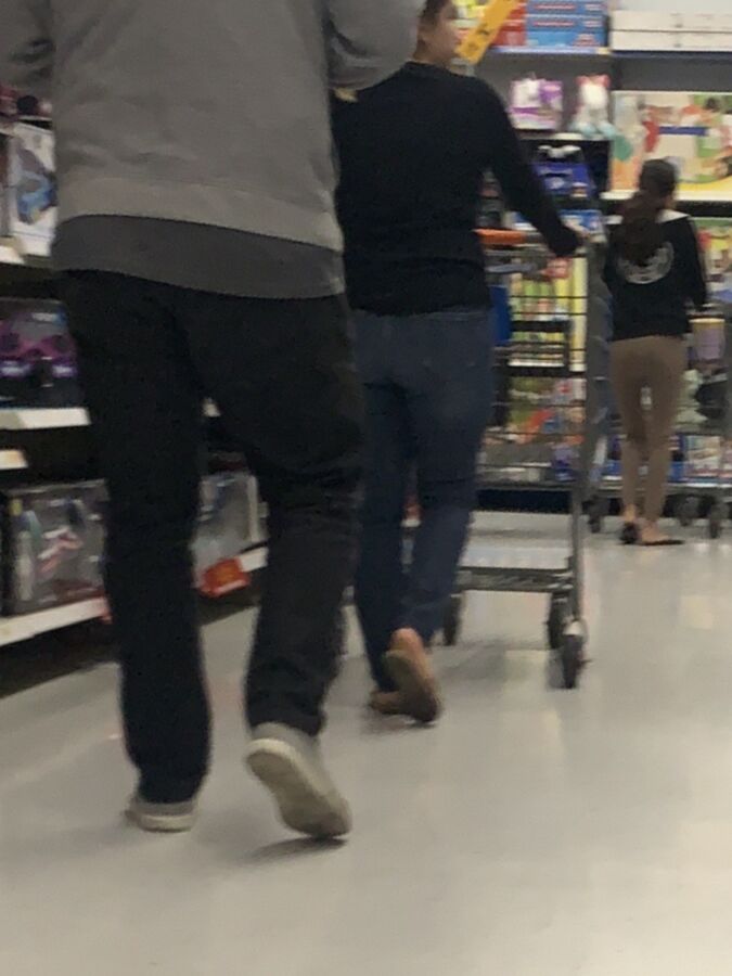 Walmart whore 10 of 29 pics