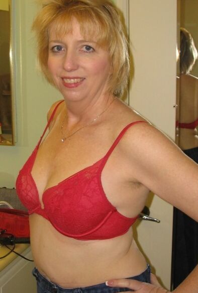 A MATURE WIFE THEN AND NOW 21 of 41 pics