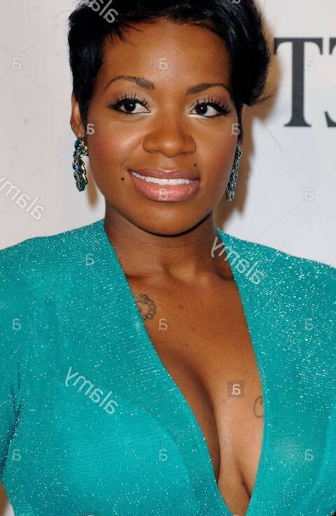 Fantasia Barrino - Thick Curvy Black Goddess 23 of 62 pics