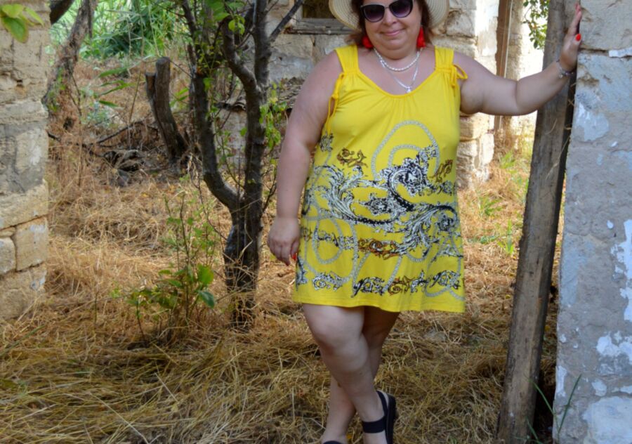 my bbw wife in a yellow dress 1 of 8 pics
