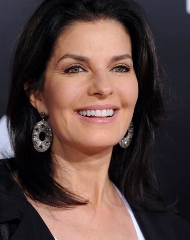 Sela_Ward 21 of 27 pics