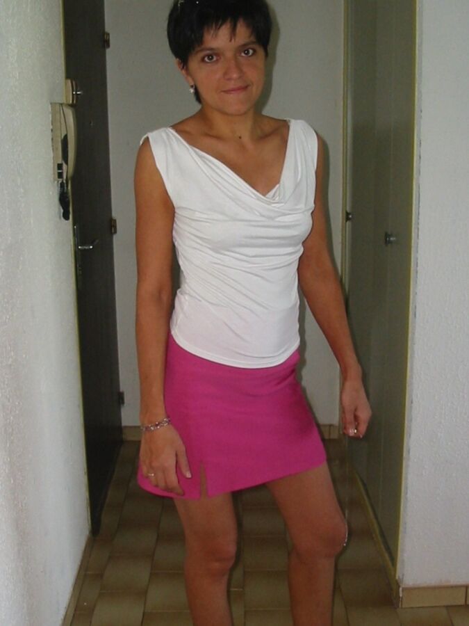 Skinny Hairy French MILF Muriel 3 of 70 pics