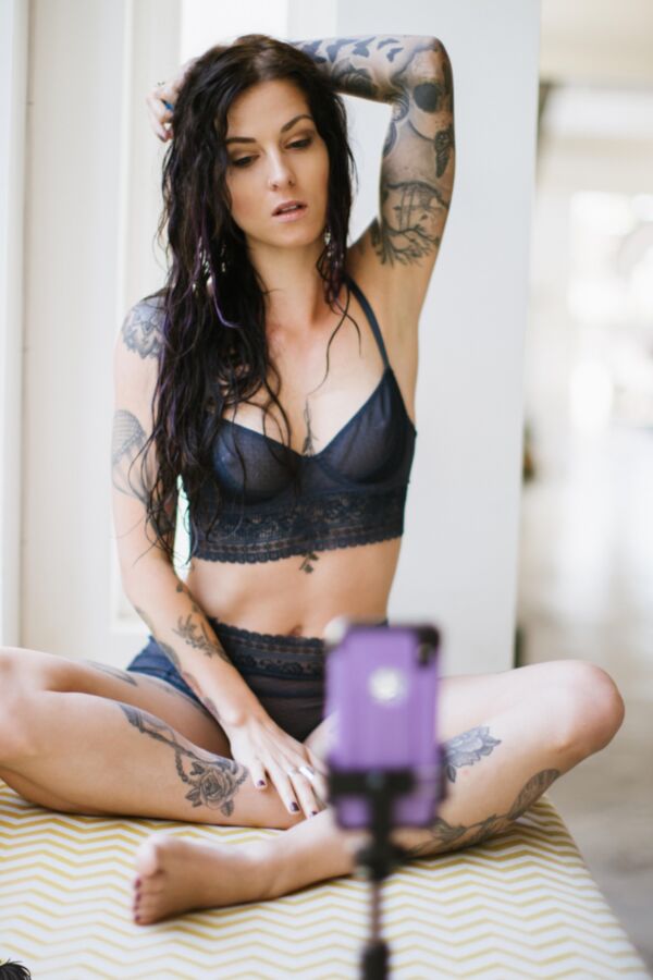 Suicide Girls - Mariselle - For Your Eyes Only 9 of 57 pics