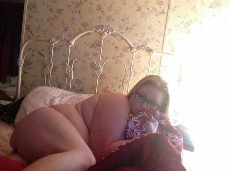 Bbw wife in lingirie 11 of 60 pics