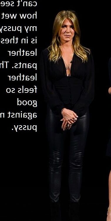 Jennifer Aniston - Tight leather Pants 7 of 8 pics