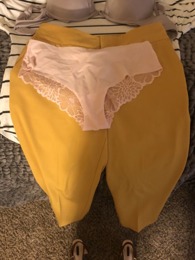 Sneaky shots of  friend in yellow pants with her muscle booty 5 of 29 pics