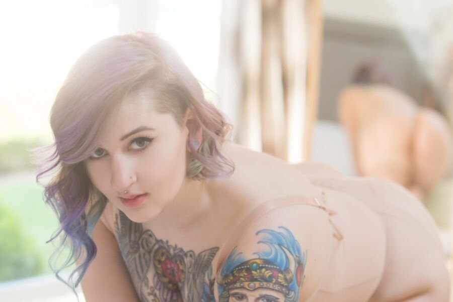 Suicide Girls - Gnomi - Beautifully Unconventional 6 of 56 pics