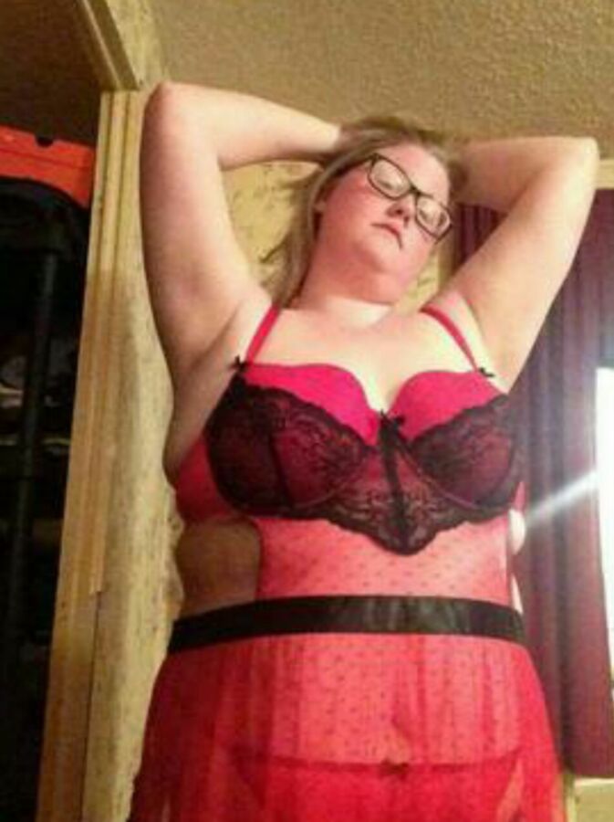 Bbw wife in lingirie 17 of 60 pics