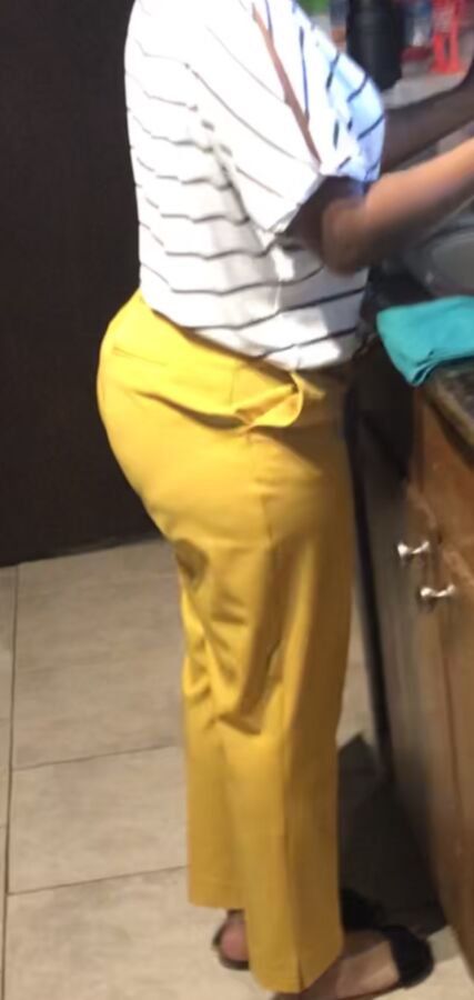 Sneaky shots of  friend in yellow pants with her muscle booty 20 of 29 pics