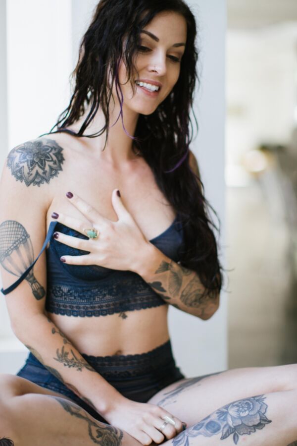 Suicide Girls - Mariselle - For Your Eyes Only 11 of 57 pics