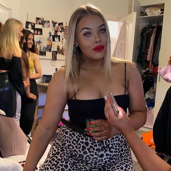 Mila - Chubby Fuckpig Teen Chav Slut 21 of 125 pics