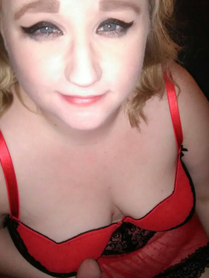 Bbw wife in lingirie 19 of 60 pics