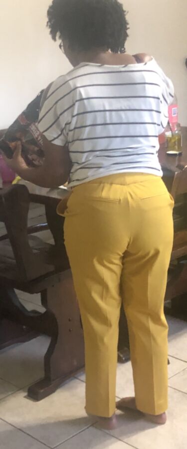 Sneaky shots of  friend in yellow pants with her muscle booty 11 of 29 pics