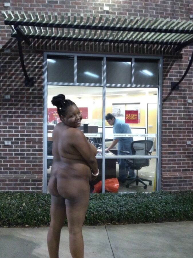 Naked Black Booty in Public Places 22 of 74 pics