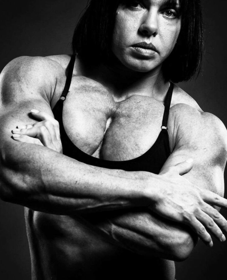 Girls with Muscle / Renee Campbell 13 of 88 pics