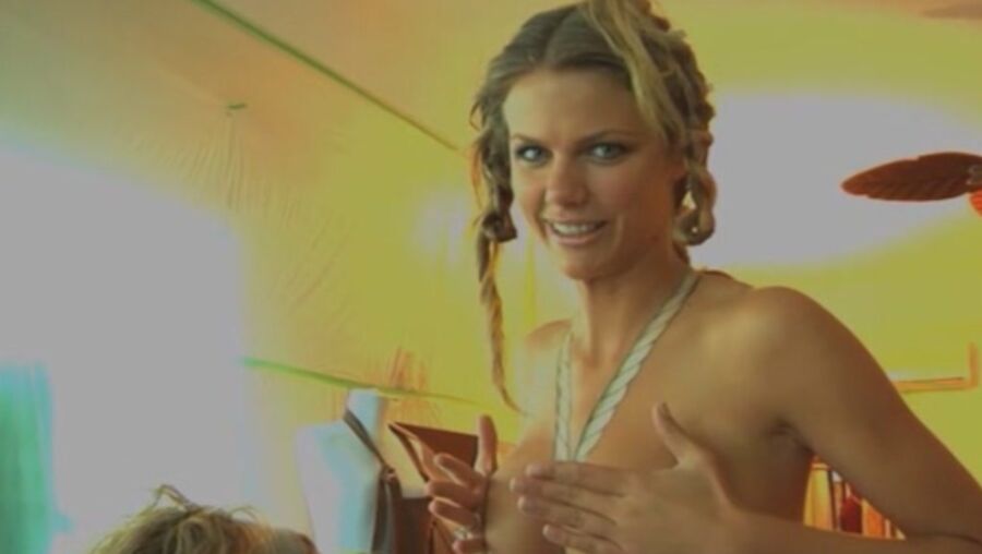 Brooklyn Decker Painted Nude Photos 7 of 57 pics