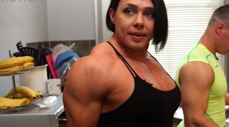 Girls with Muscle / Renee Campbell 4 of 88 pics
