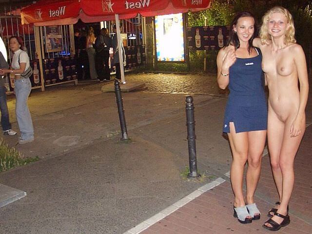 Public Flashing and Nudity 5 of 26 pics