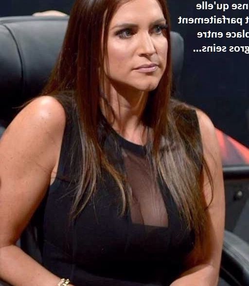 Stephanie McMahon en captions 15 of 15 pics