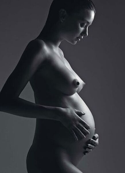 Miranda Kerr Pregnant 1 of 10 pics